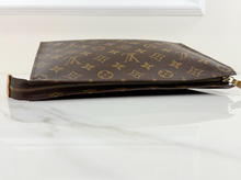 LOUIS VUITTON TOILETRY POUCH 26 (VINTAGE) AN873