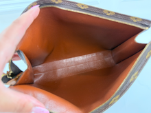 LOUIS VUITTON TOILETRY POUCH 26 (VINTAGE) AN873