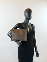 LOUIS VUITTON TOILETRY POUCH 26 (VINTAGE) AN873