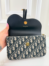 DIOR OBLIQUE MIDIUM SADDLE POUCH WITH CHAIN