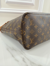 LOUIS VUITTON MONOGRAM V NEVERFULL MM GRENADE FULL SET