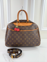 LOUIS VUITTON DEAUVILLE TOP HANDLE + STRAP