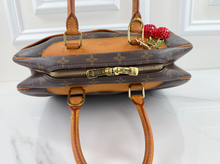 LOUIS VUITTON DEAUVILLE TOP HANDLE + STRAP