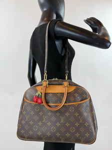 LOUIS VUITTON DEAUVILLE TOP HANDLE + STRAP