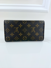 LOUIS VUITTON WALLET PORTE TRESOR / WOC