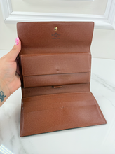 LOUIS VUITTON WALLET PORTE TRESOR / WOC