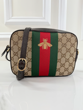 GUCCI GG WEBBY BEE CROSSBODY
