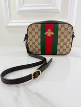 GUCCI GG WEBBY BEE CROSSBODY