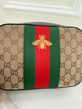 GUCCI GG WEBBY BEE CROSSBODY