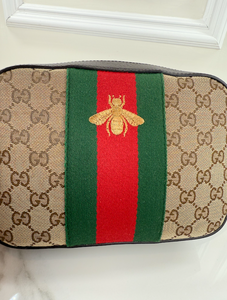 GUCCI GG WEBBY BEE CROSSBODY