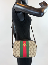 GUCCI GG WEBBY BEE CROSSBODY