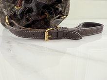 LOUIS VUITTON MINI LIN NOE