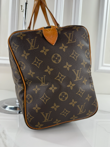 LOUIS VUITTON SAC SOUPLE 35