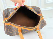LOUIS VUITTON SAC SOUPLE 35