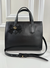 GUCCI GG RIBBON TOP HANDLE BAG (BLACK)