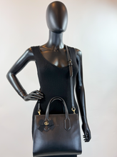 GUCCI GG RIBBON TOP HANDLE BAG (BLACK)