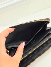 LOUIS VUITTON WALLET ZIPPY "WORLD TOUR" LIMITED EDITION