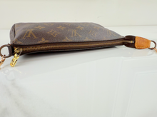 LOUIS VUITTON POCHETTE ACCESSORIES CHAIN CROSSBODY VI1010