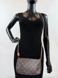LOUIS VUITTON POCHETTE ACCESSORIES CHAIN CROSSBODY VI1010