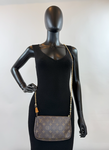 LOUIS VUITTON POCHETTE ACCESSORIES CHAIN CROSSBODY VI1010