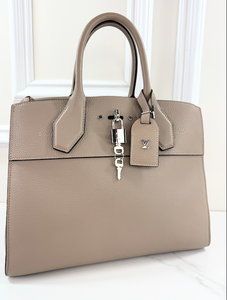 LOUIS VUITTON TAURILLON CITY STEAMER MM GALET