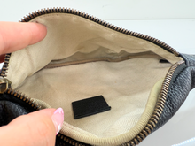 GUCCI SMALL LOGO BELT BAG CALFSKIN