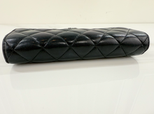 CHANEL QUILTED GUSSET LAMBSKIN FLAP WALLET / WOC (ALL BLACK)