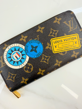 LOUIS VUITTON WALLET ZIPPY "WORLD TOUR" LIMITED EDITION