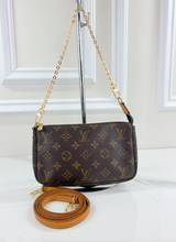 LOUIS VUITTON POCHETTE ACCESSORIES LEATHER CROSSBODY / CHAIN SL1002