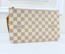 LOUIS VUITTON NEVERFULL POCHETTE CLUTCH MM AZUR (PINK)