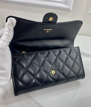 CHANEL QUILTED GUSSET LAMBSKIN FLAP WALLET / WOC (BLACK & GOLD)
