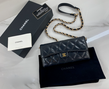 CHANEL QUILTED GUSSET LAMBSKIN FLAP WALLET / WOC (BLACK & GOLD)