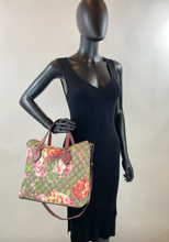 GUCCI BLOOMS LINEA A FOLDOVER TOTE