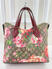 GUCCI BLOOMS LINEA A FOLDOVER TOTE