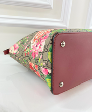 GUCCI BLOOMS LINEA A FOLDOVER TOTE