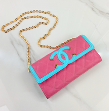 CHANEL CAVIAR QUILTED LARGE FILIGREE GUSSET WALLET / WOC MULTICOLOR