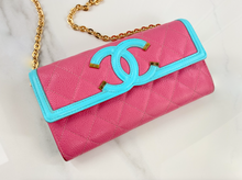 CHANEL CAVIAR QUILTED LARGE FILIGREE GUSSET WALLET / WOC MULTICOLOR