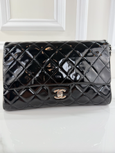 CHANEL PATENT QUILTED CLUTCH WITH CHAIN FLAP