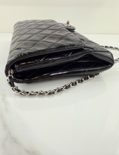 CHANEL PATENT QUILTED CLUTCH WITH CHAIN FLAP
