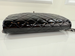 CHANEL PATENT QUILTED CLUTCH WITH CHAIN FLAP