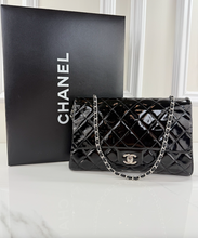 CHANEL PATENT QUILTED CLUTCH WITH CHAIN FLAP