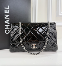 CHANEL PATENT QUILTED CLUTCH WITH CHAIN FLAP