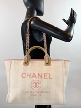 CHANEL STRIPED FIBER LARGE DEAUVILLE TOTE PINK