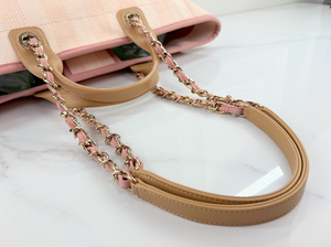 CHANEL STRIPED FIBER LARGE DEAUVILLE TOTE PINK