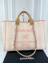CHANEL STRIPED FIBER LARGE DEAUVILLE TOTE PINK