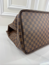 LOUIS VUITTON DE GREENWICH PM