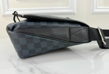 LOUIS VUITTON MATCHPONT MESSENGER COBALT DE