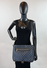 LOUIS VUITTON MATCHPONT MESSENGER COBALT DE