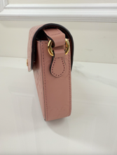 GUCCI GG POCHETTE DEBOSSED CROSSBODY DUSTY ROSE (BRAND NEW)