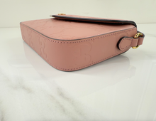 GUCCI GG POCHETTE DEBOSSED CROSSBODY DUSTY ROSE (BRAND NEW)